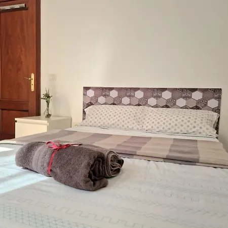 別荘 Spacious Chalet Next To The Sea - Airport サン・イシドロ
